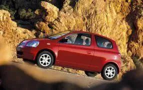 YARIS 3 -deurs