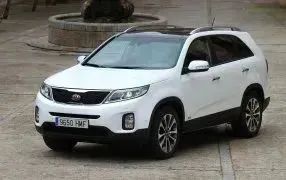 SORENTO 2 - 5 zitplaatsen