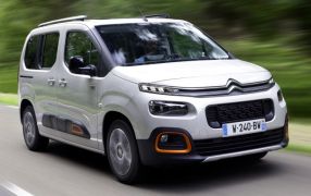 BERLINGO 5 zitplaatsen - M