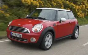 MINI R56